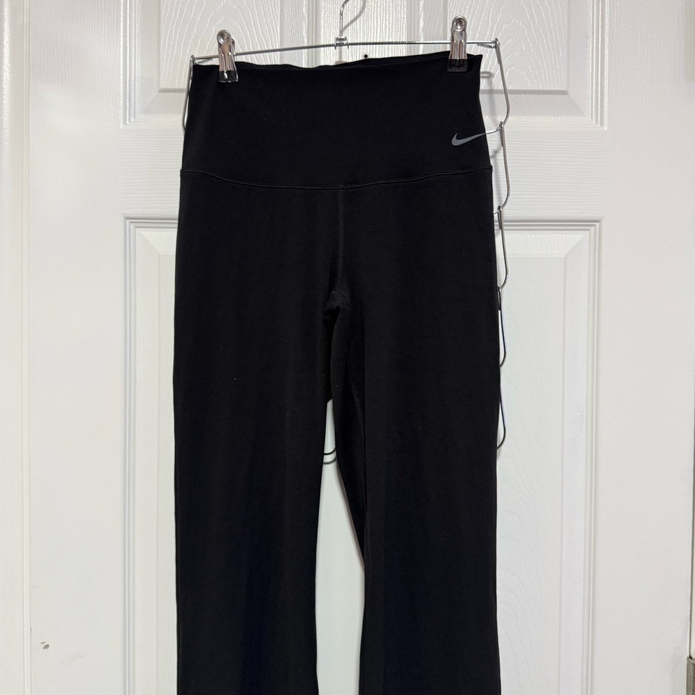 Nike Womens Black Active Leggings-Flared Yoga Pants